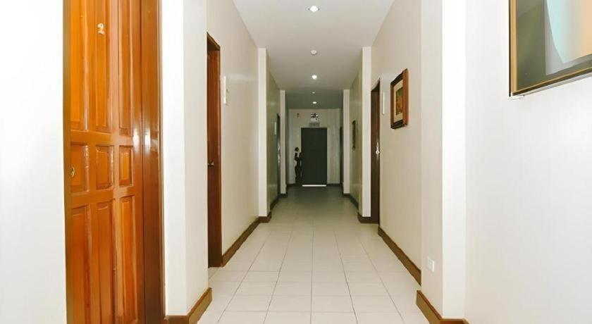 El Haciendero Private Hotel Iloilo City Exterior photo